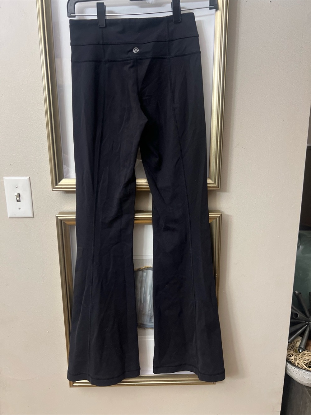 Lululemon Groove Nulu Super High-Rise Flared Leg Pants Black! Size 2 Excellent